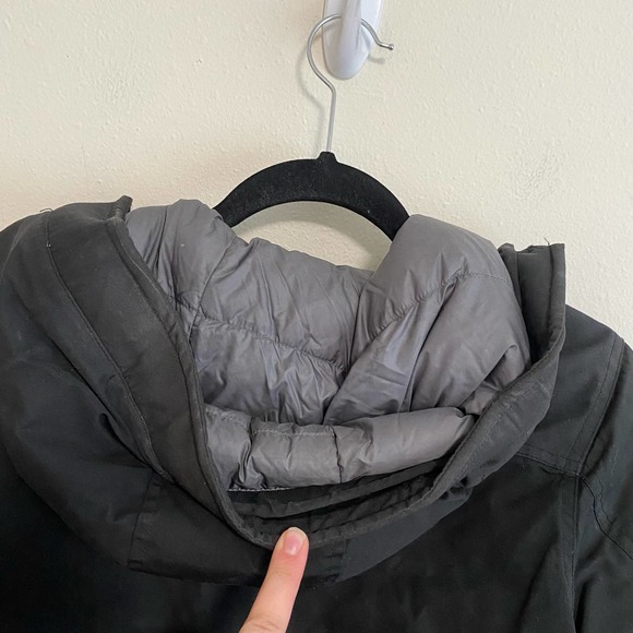 Fjallraven Women's Sarek Parka Coat Down Black Size L but fits like M - Picture 9 of 10